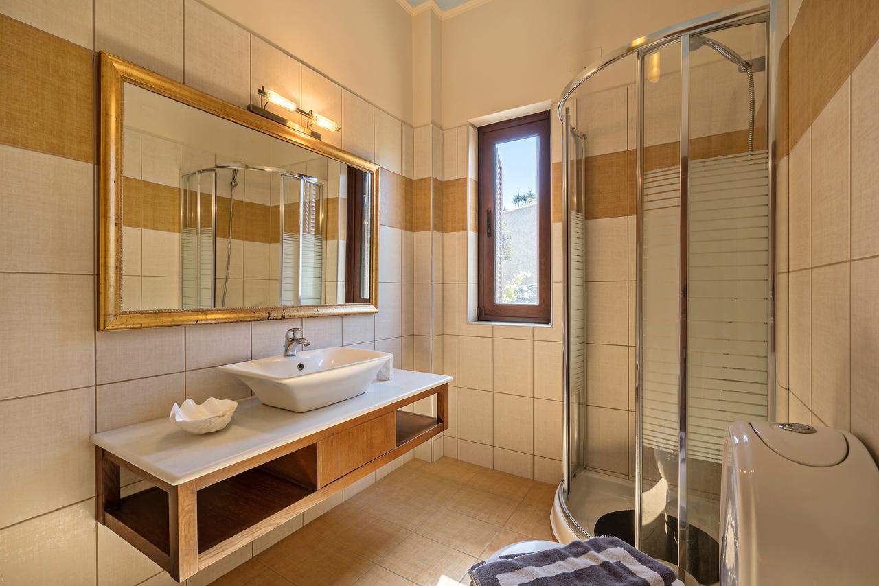 Sea Views At Villa Anemomylos With Heated Pool, Ping Pong And Tennis Agia Pelagia Eksteriør bilde